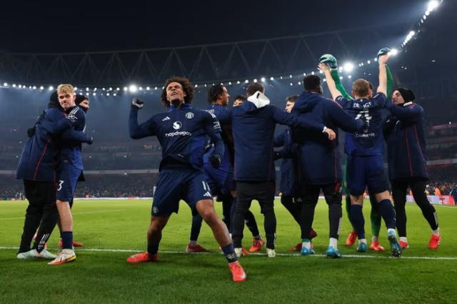 1736759617527092557.jpg 3402.jpg