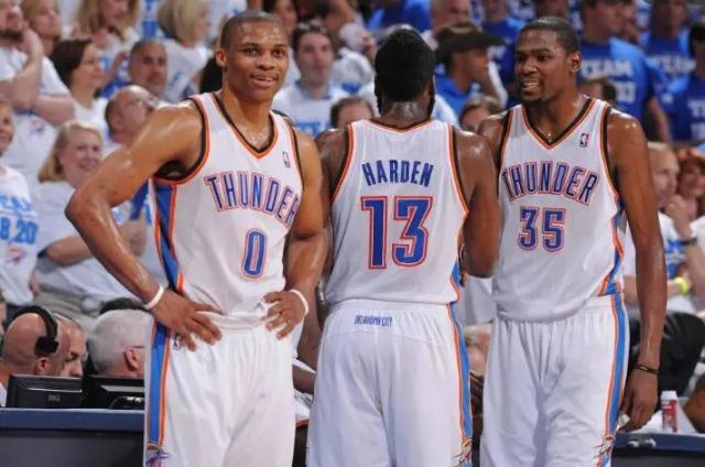 开云登录入口地址-帕金斯：詹姆斯怂恿哈登离开雷霆 KD韦少不是兄弟